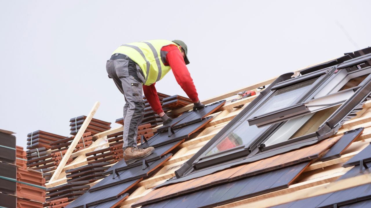Hiring Roofing contractors
